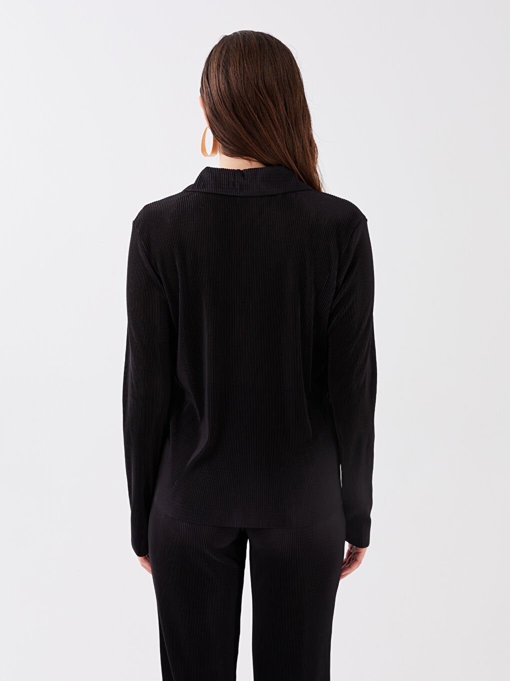 Siyah Gömlek Yaka Düz Uzun Kollu Kadın Bluz-4