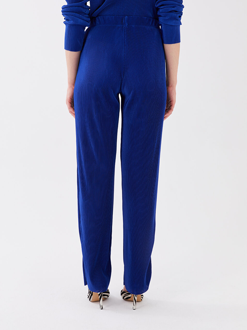 Lacivert Beli Lastikli Düz Geniş Paça Kadın Pantolon-4