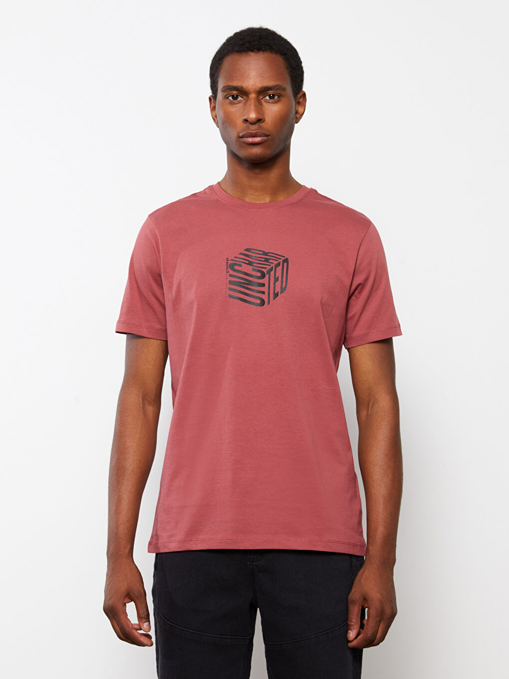 Pembe Bisiklet Yaka Kısa Kollu Baskılı Penye Erkek Tişört-1