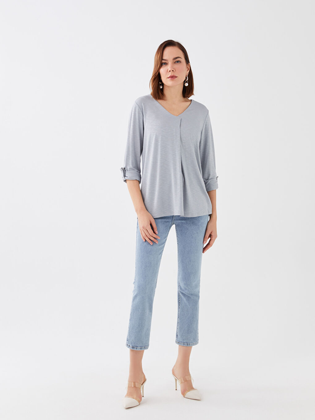 Gri V Yaka Kendinden Desenli Uzun Kollu Kadın Tişört-2