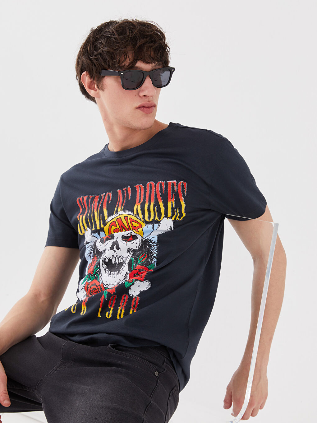 Antrasit Bisiklet Yaka Kısa Kollu Guns N'Roses Baskılı Penye Erkek Tişört