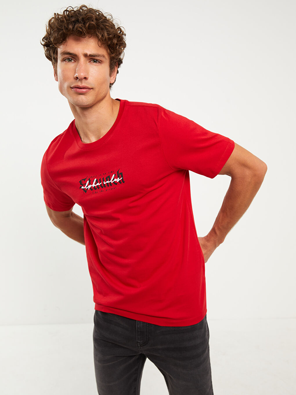 Kırmızı Bisiklet Yaka Kısa Kollu Baskılı Penye Erkek Tişört