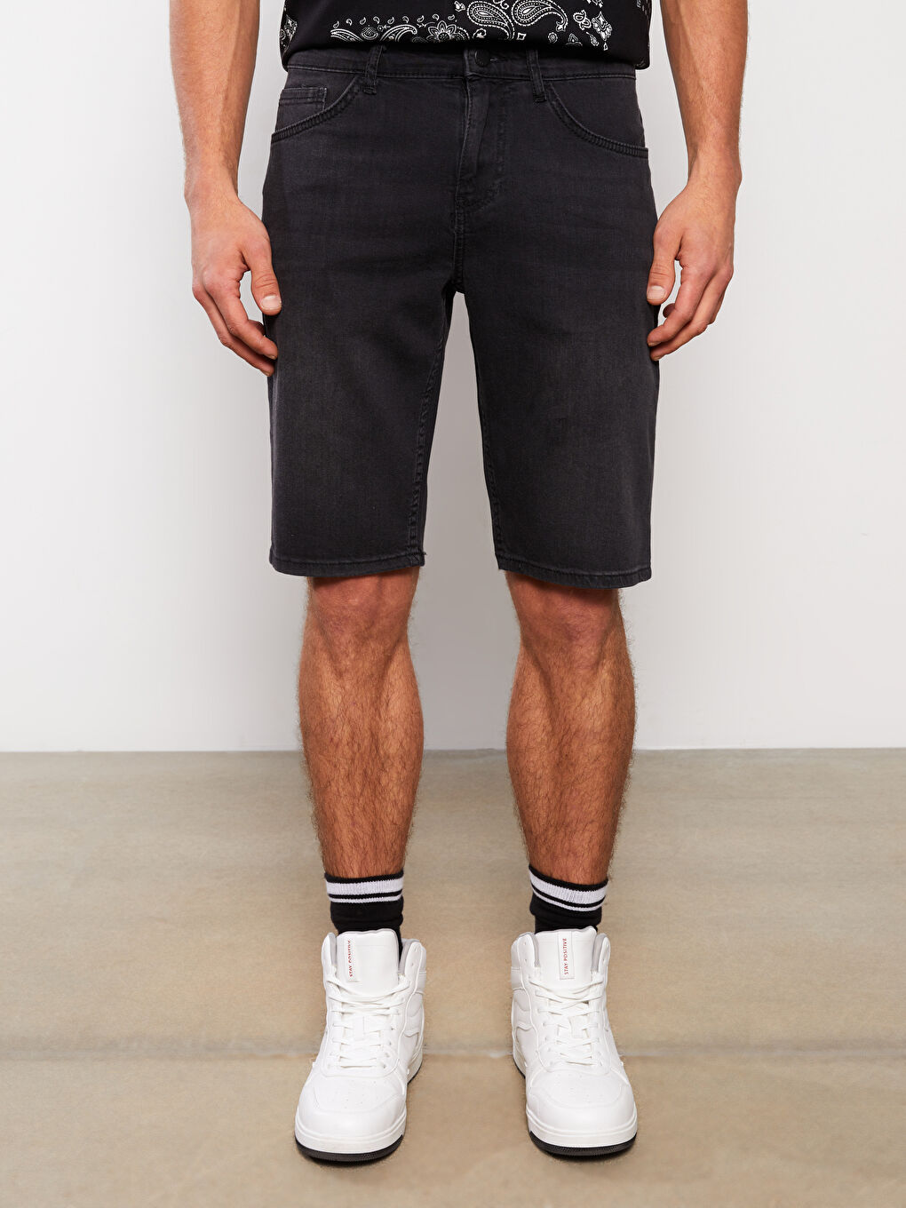 شورت جينز رجالي بقصة عادية-2