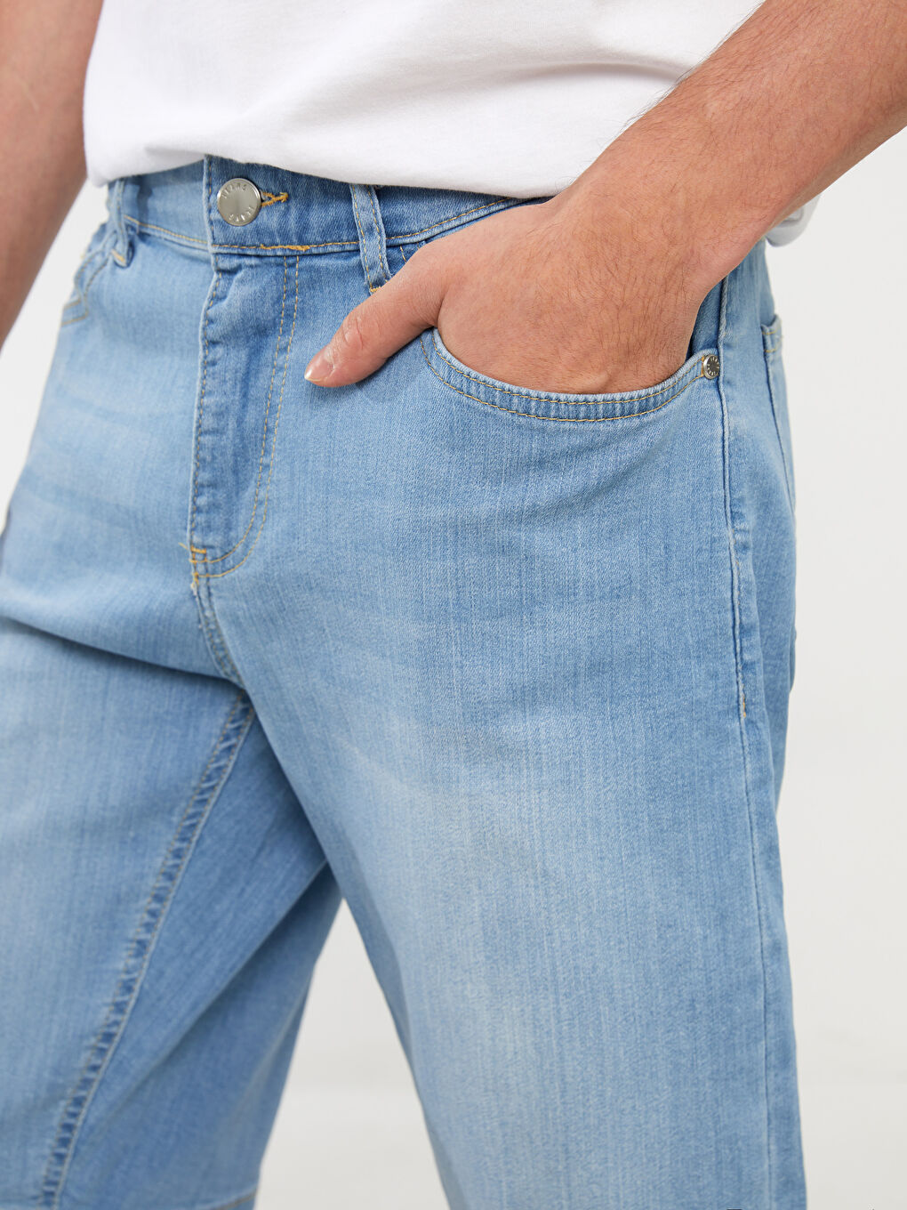 İndigo Standart Kalıp Erkek Jean Şort-1