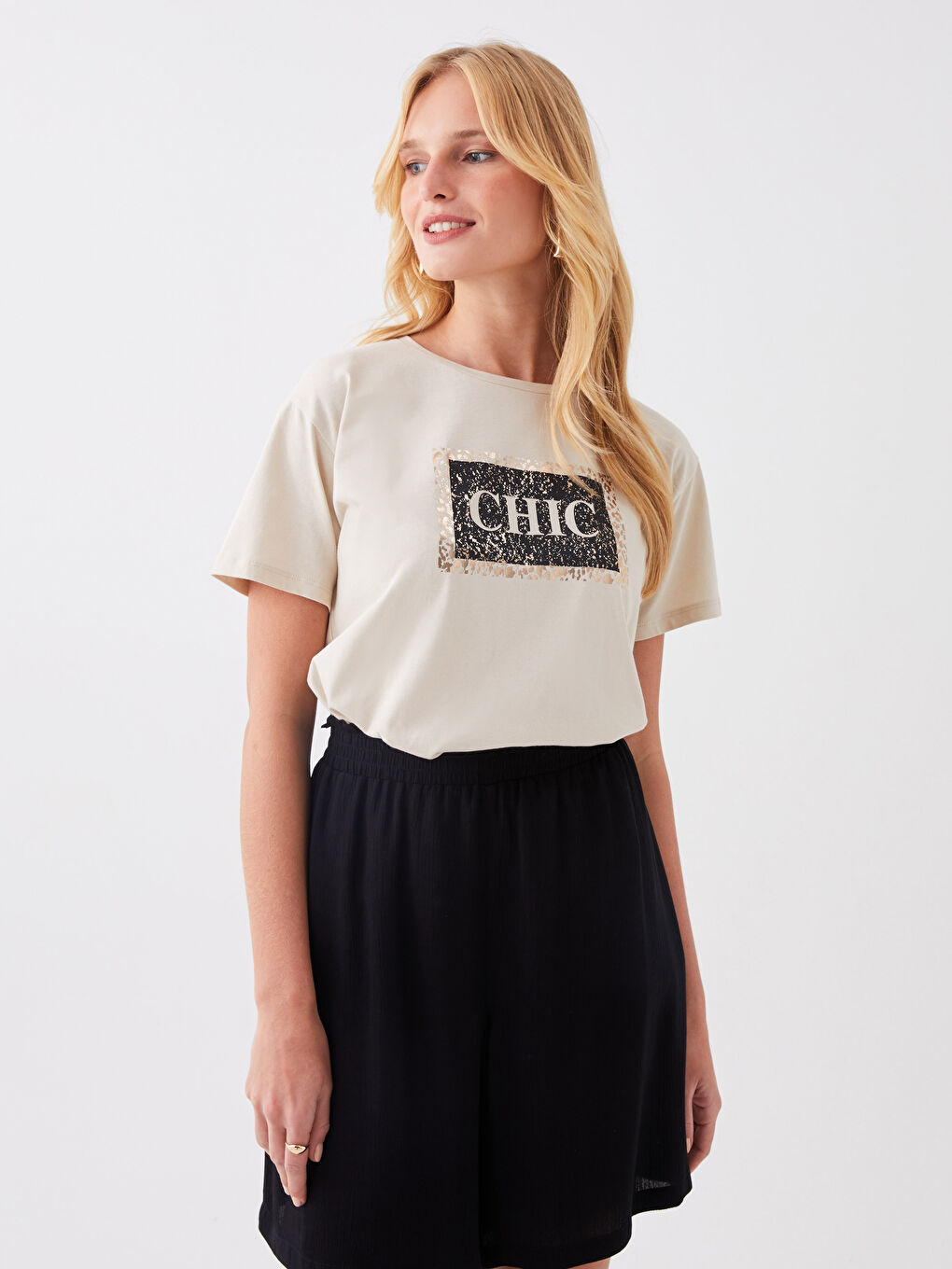 Crew Neck Printed Short Sleeve Women's T-Shirt-3