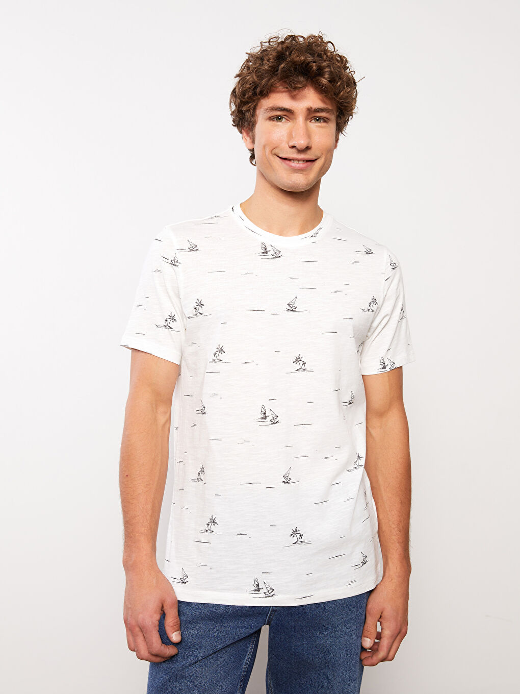 მრგვალი საყელო მოკლე სახელო ნიმუშიანი ჟერსი მამაკაცის მაისური-1