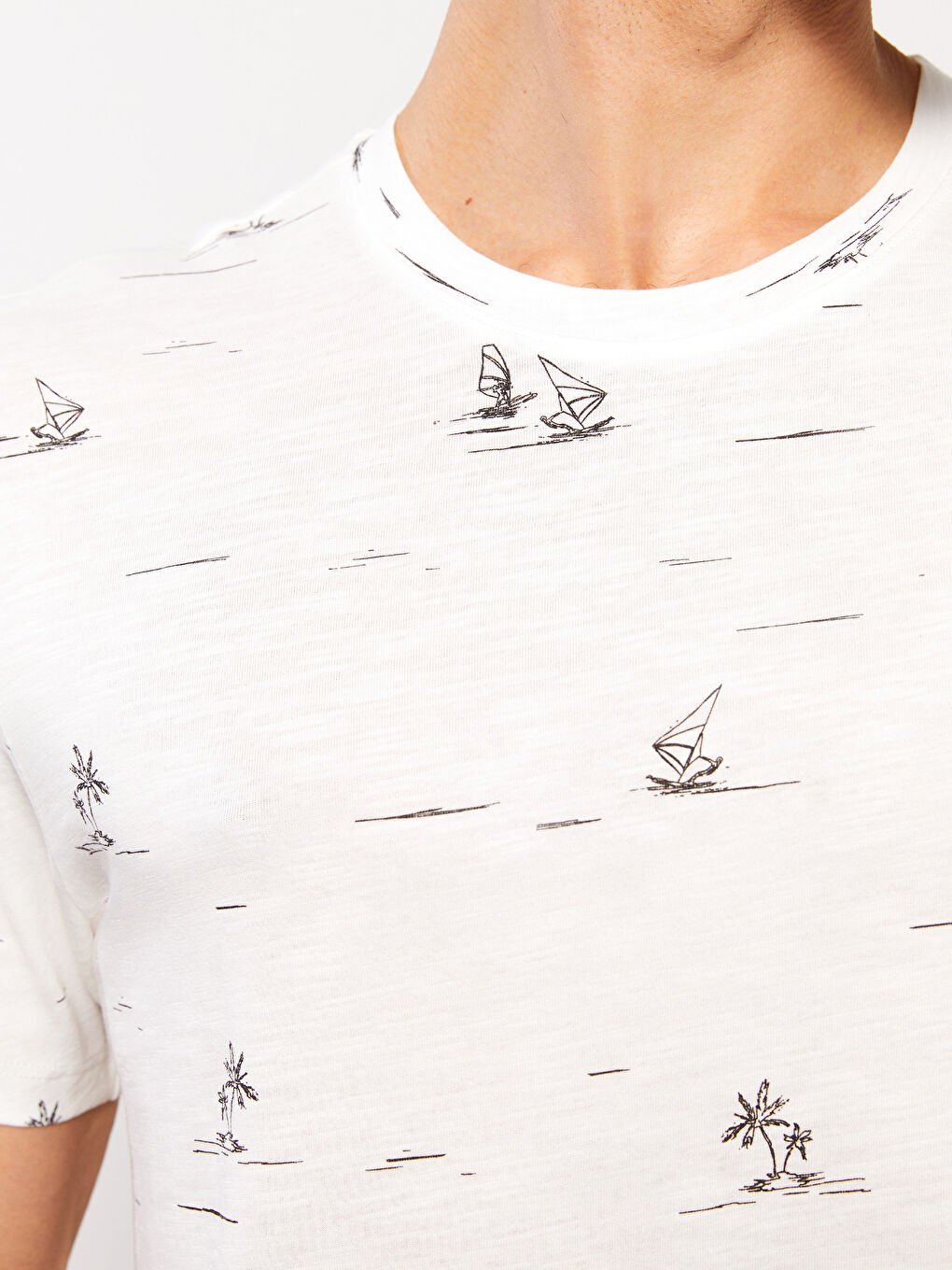 მრგვალი საყელო მოკლე სახელო ნიმუშიანი ჟერსი მამაკაცის მაისური-3