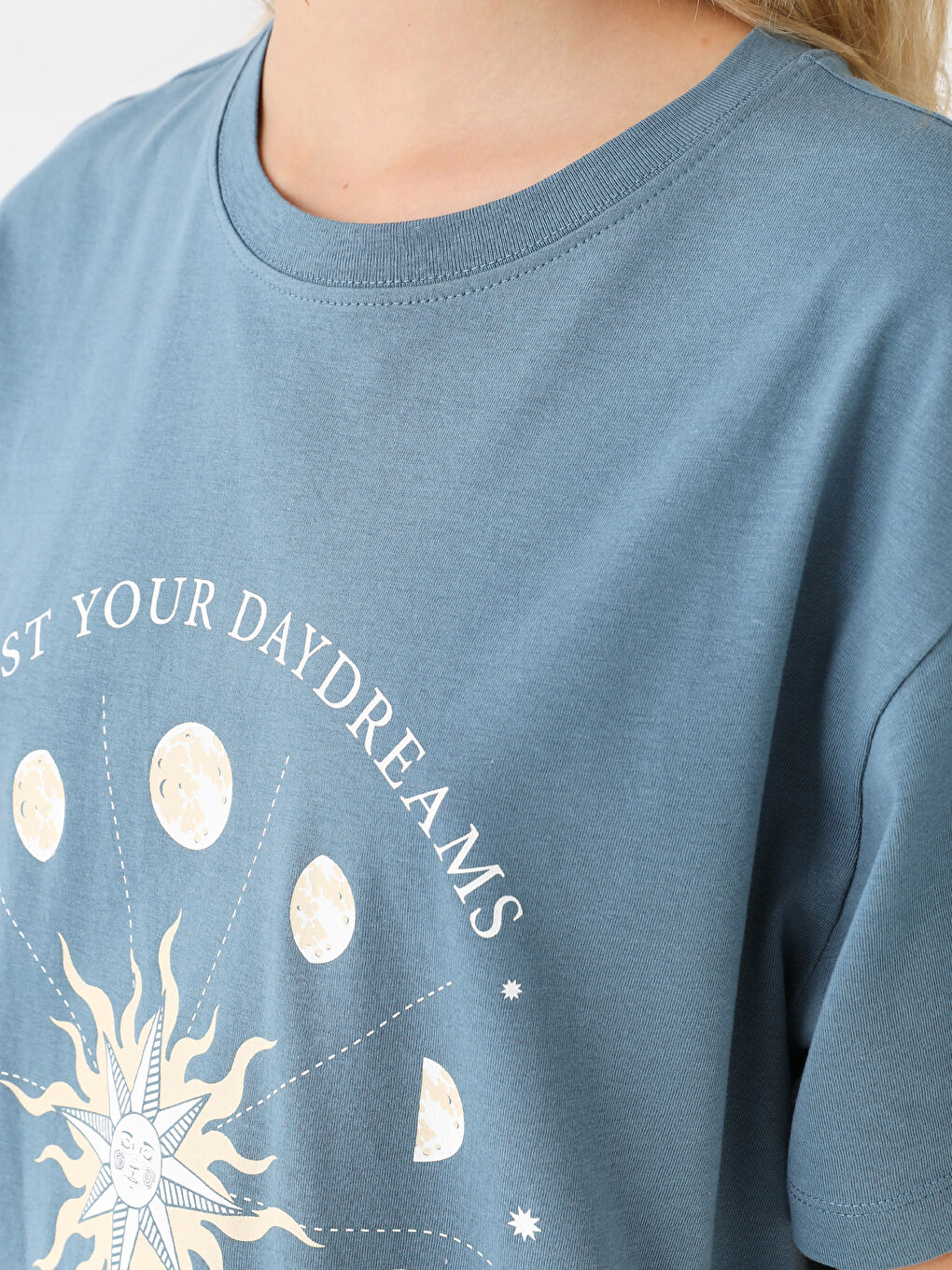 Crew Neck Printed Short Sleeve Women's T-Shirt-3