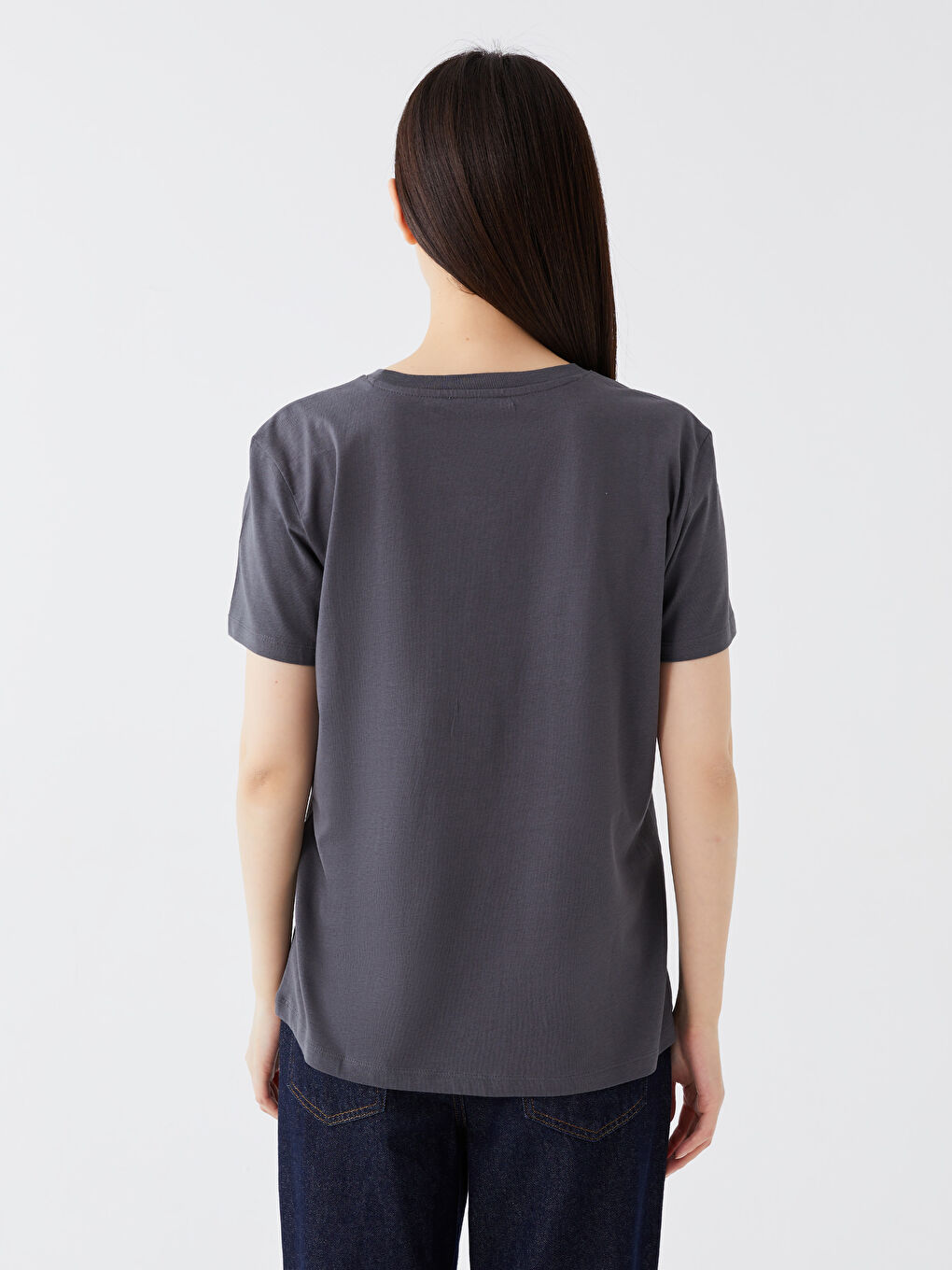 Gri Bisiklet Yaka Baskılı Kısa Kollu Kadın Tişört-4