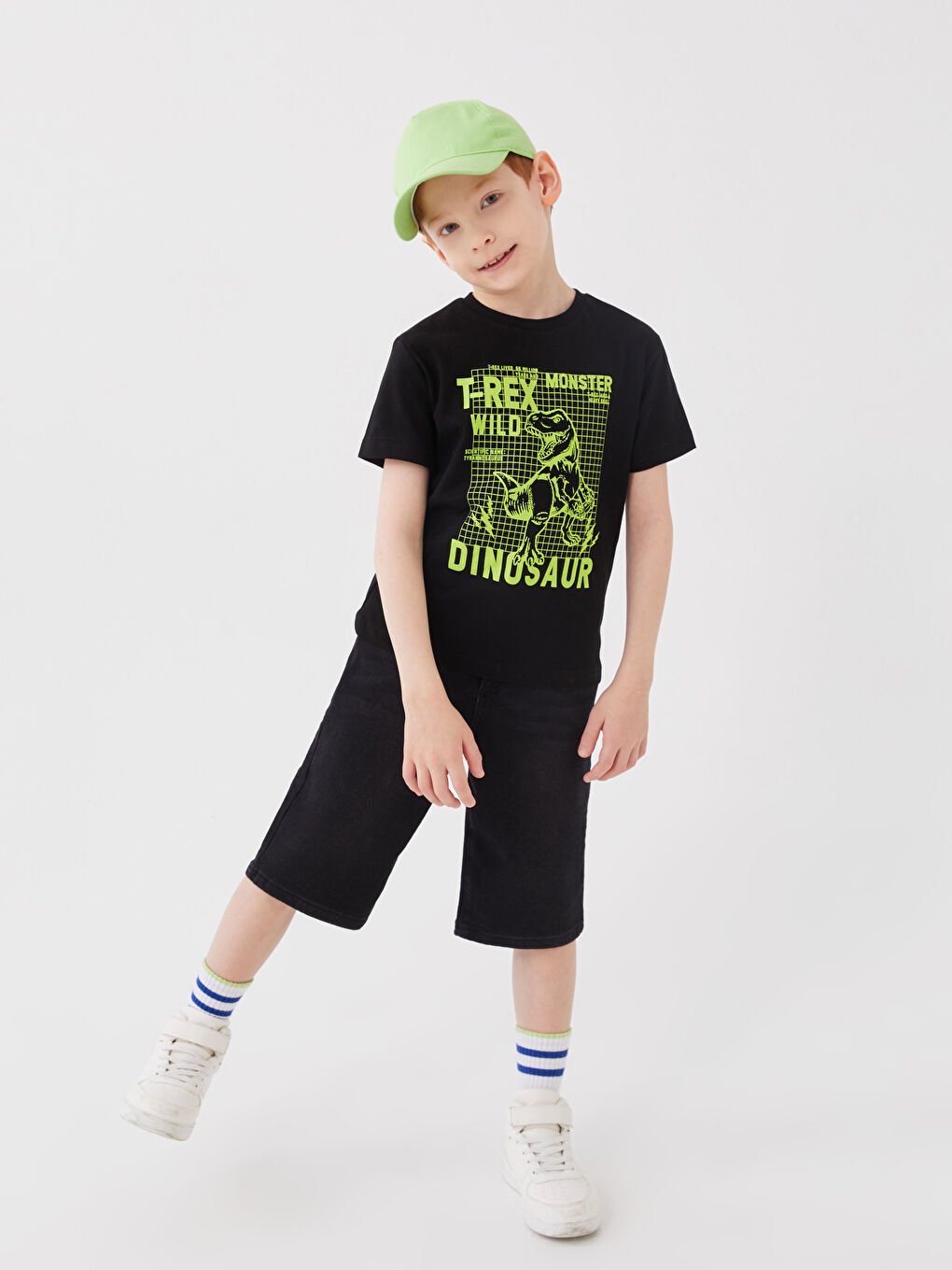 Crew Neck Printed Short Sleeve Boys' T-Shirt-1
