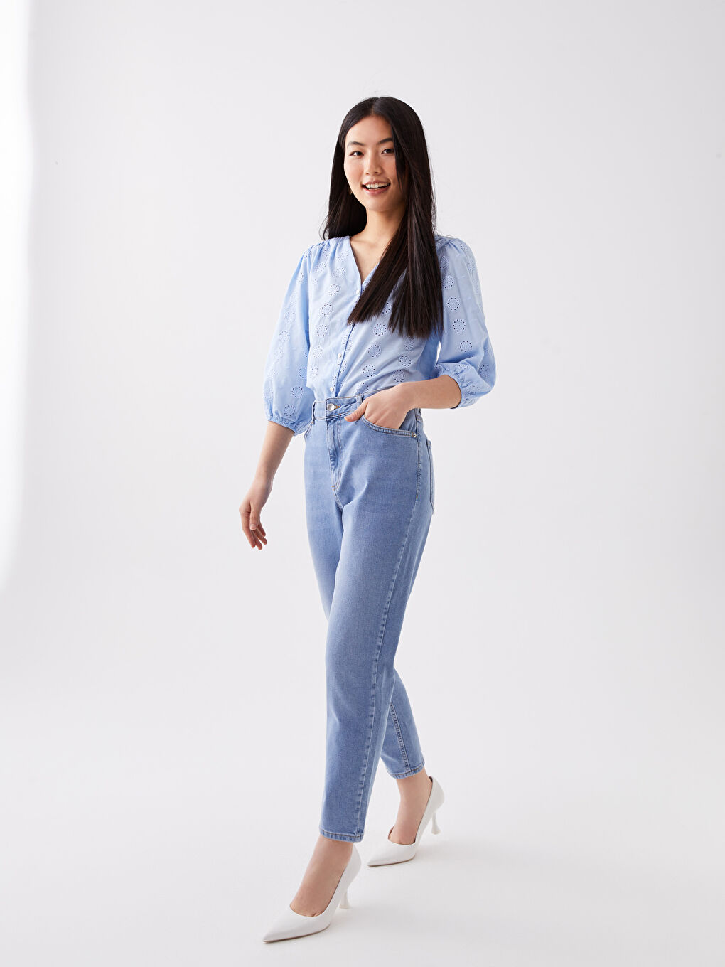 Blugi Mom Fit pentru Femei