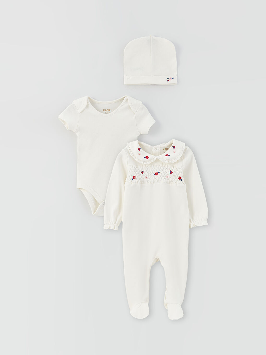 Ekru Bebe Yaka Nakışlı Kız Bebek 3'lü Takım-1