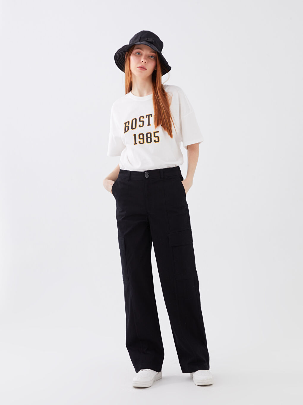 Siyah Rahat Kalıp Düz Gabardin Kadın Kargo Pantolon-1