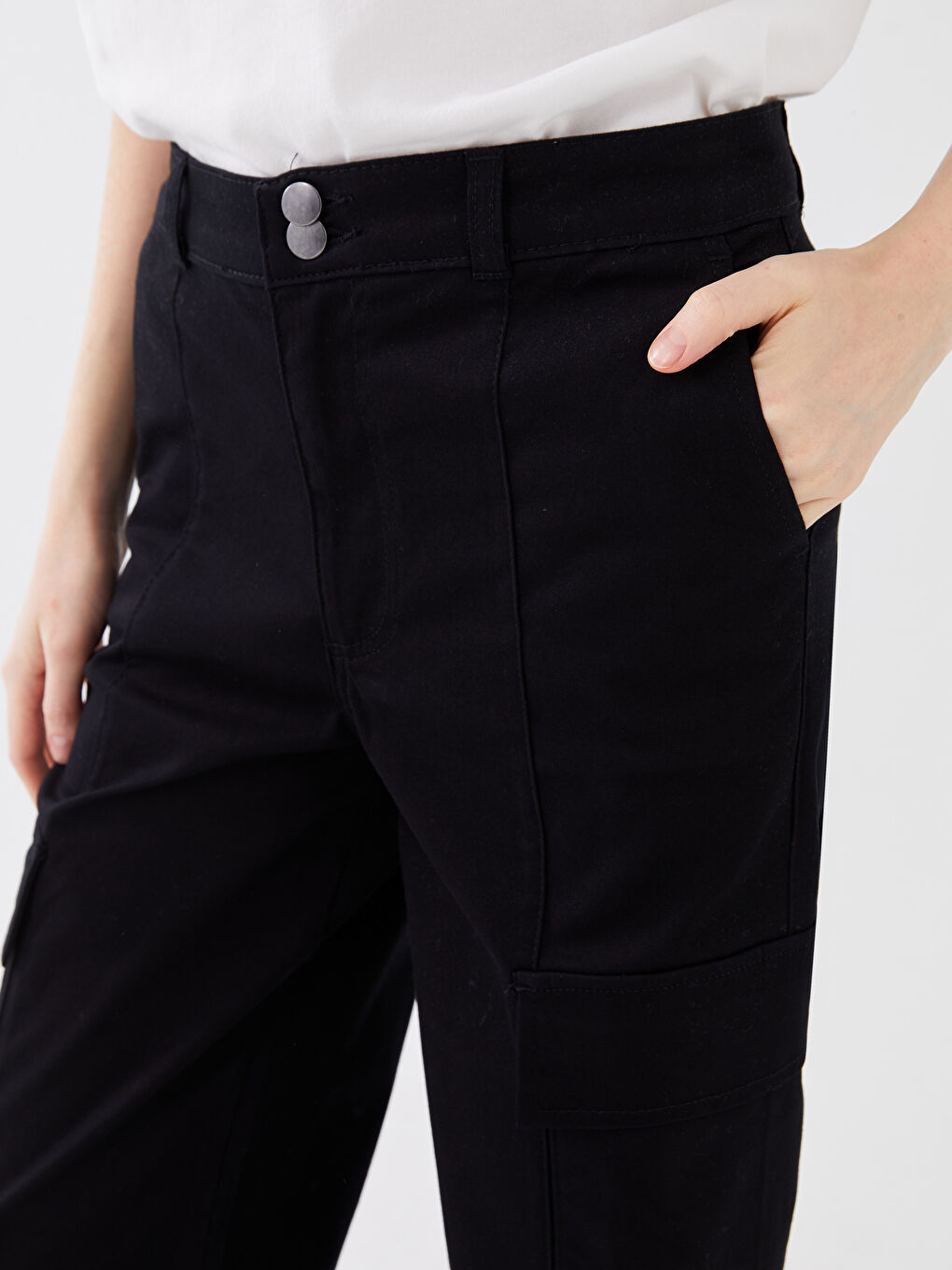 Siyah Rahat Kalıp Düz Gabardin Kadın Kargo Pantolon-4