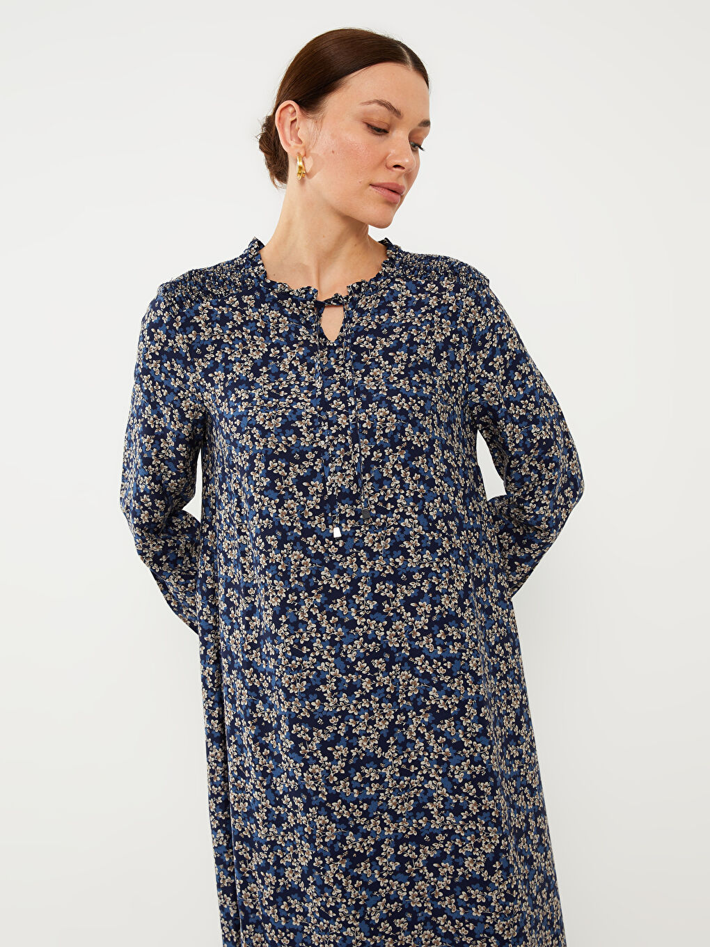 Lacivert Bağlamalı Yaka Çiçekli Uzun Kollu A Kesim Kadın Elbise-1