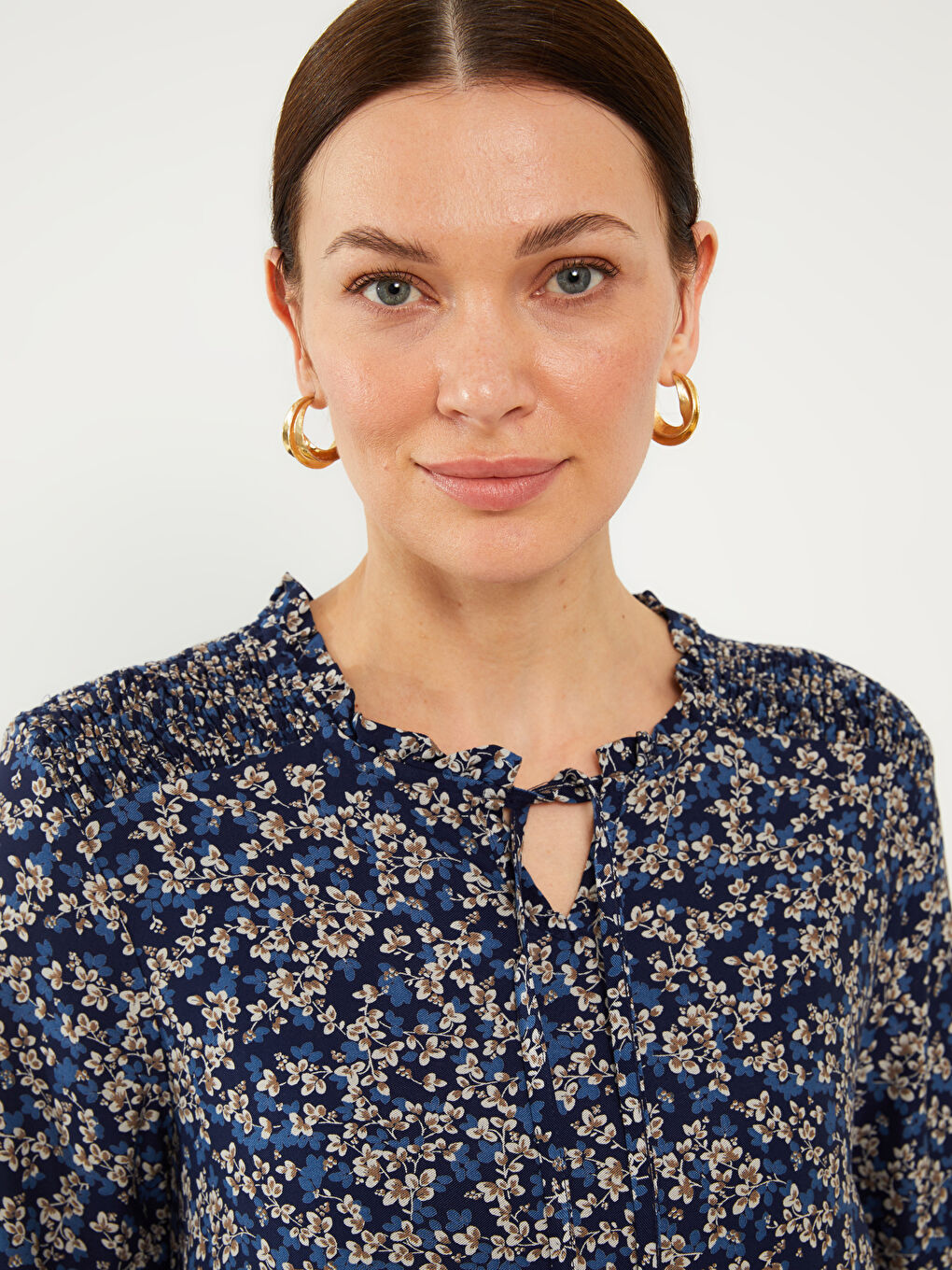 Lacivert Bağlamalı Yaka Çiçekli Uzun Kollu A Kesim Kadın Elbise-2