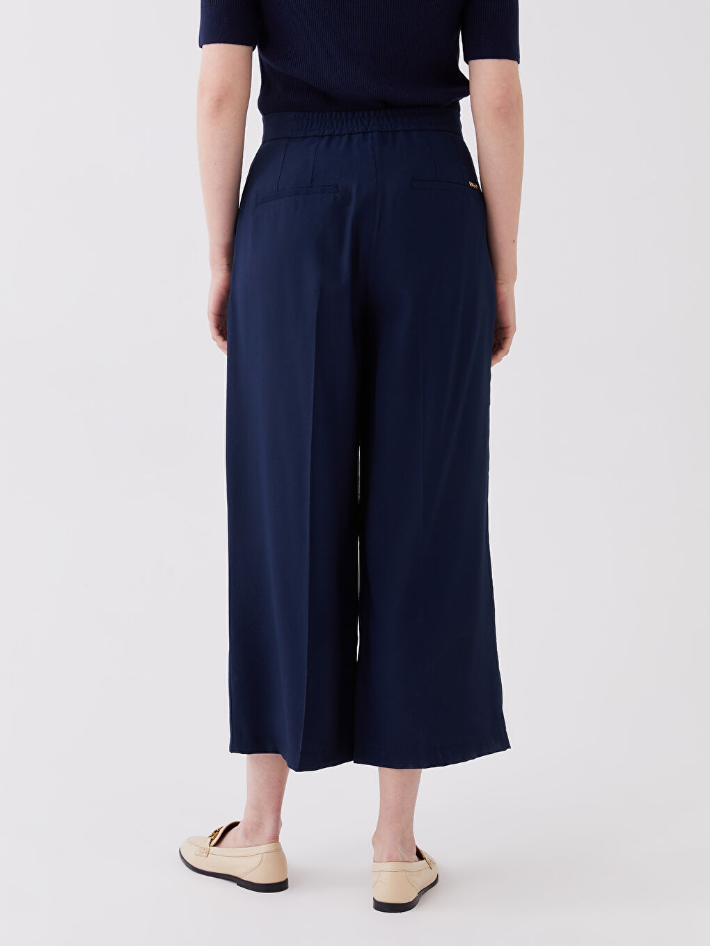 Standard Fit Plain Wide Leg Women's Trousers-4