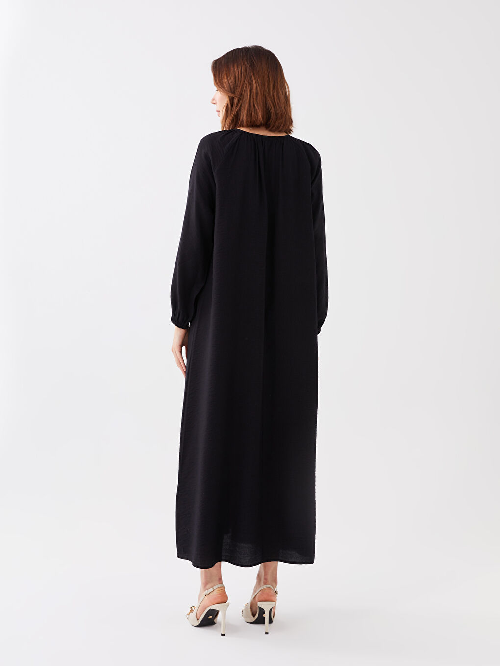 Siyah Bisiklet Yaka Düz Uzun Kollu A Kesim Keten Görünümlü Elbise-4