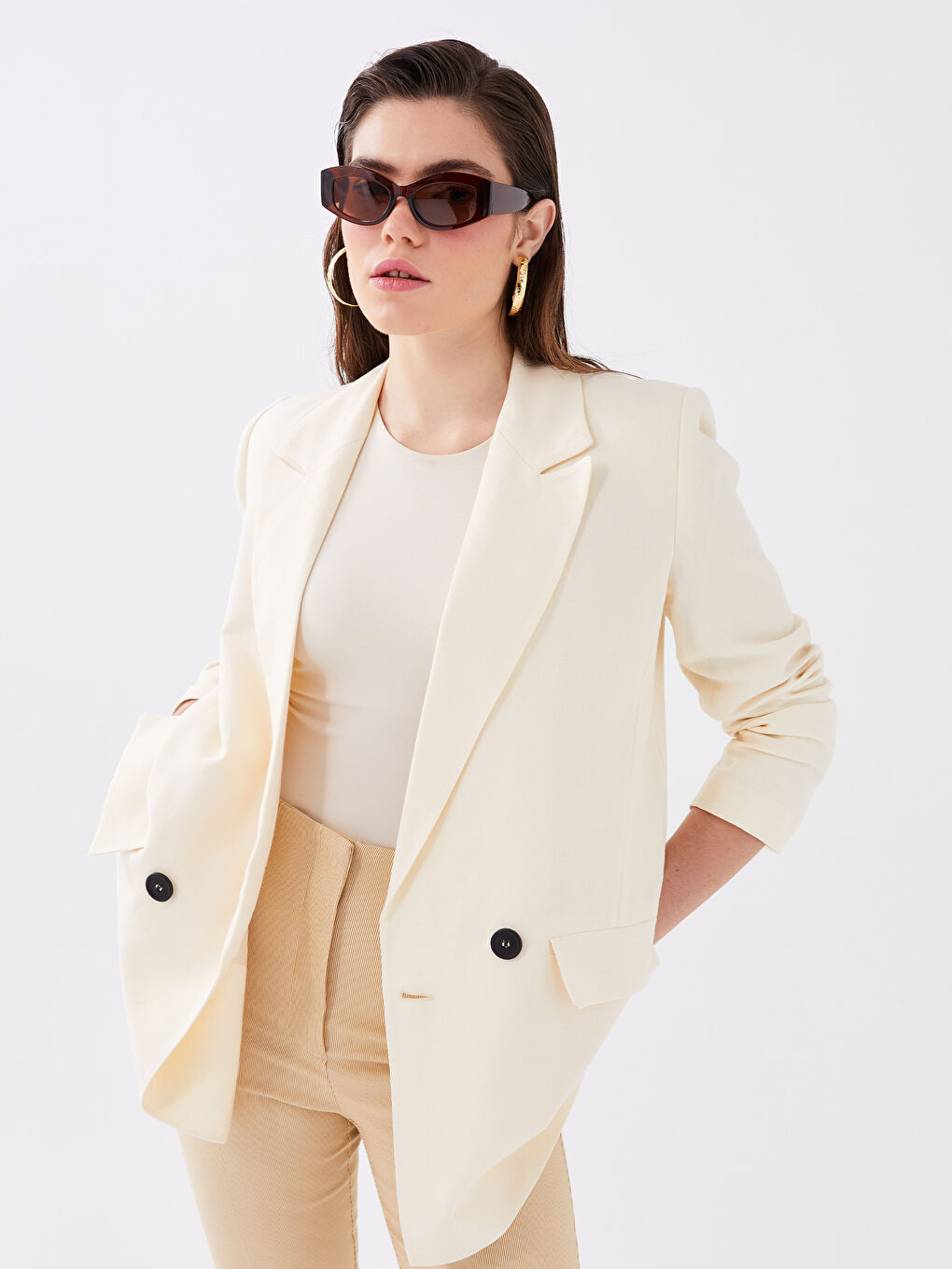 უბრალო გრძელმკლავიანი ქალებისთვის ბლეიზერი ჟაკეტი