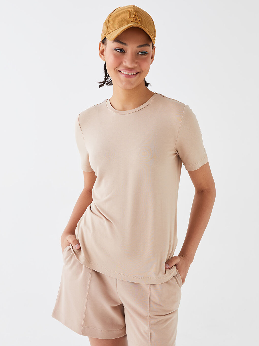 Tricou Simplu cu Mânecă Scurtă și Guler Rotund pentru Femei-1