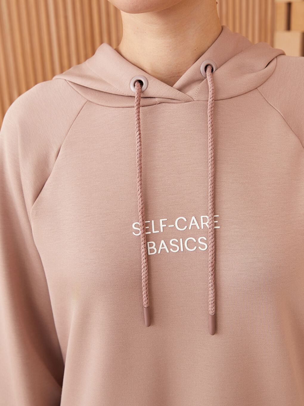 Pembe  Kapüşonlu Baskılı Uzun Kollu Kadın Tunik-3