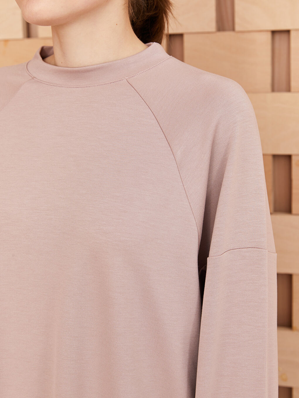 Pembe Bisiklet Yaka Düz Uzun Kollu Oversize Kadın Tunik-3