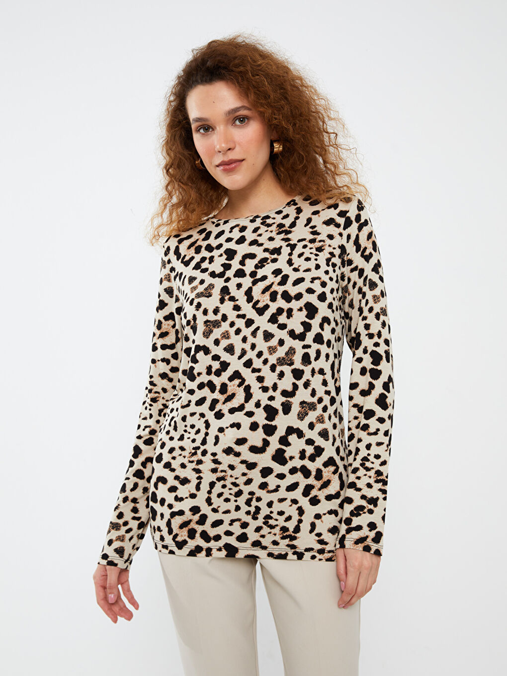 Bej Bisiklet Yaka Desenli Uzun Kollu Kadın Tişört