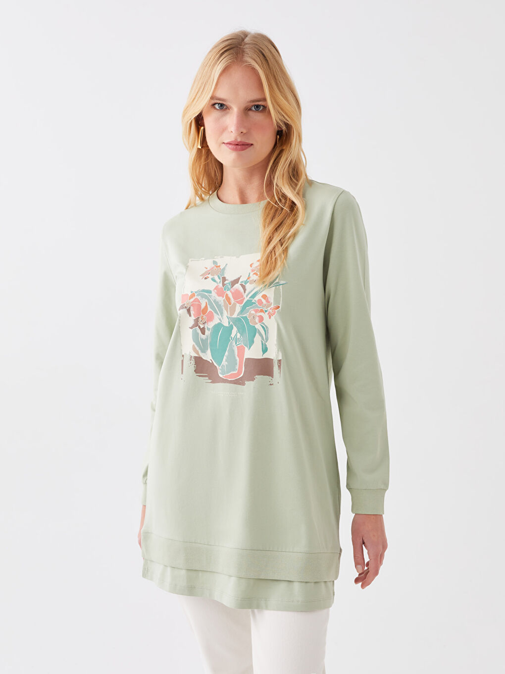 تونيك كم طويل مطبوع بياقة دائرية للسيدات-1