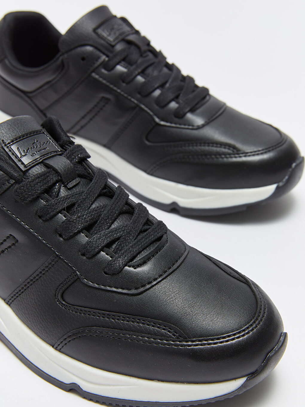 Siyah Deri Görünümlü Bağcıklı Erkek Klasik Ayakkabı-2