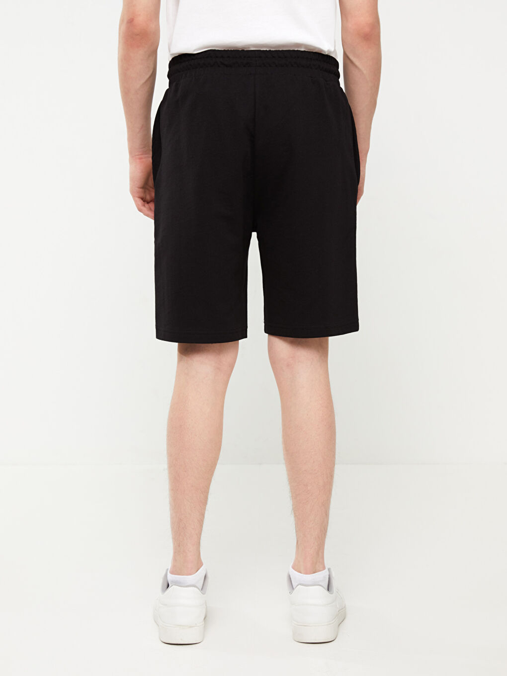 Siyah Standart Kalıp Erkek Bermuda Şort-4
