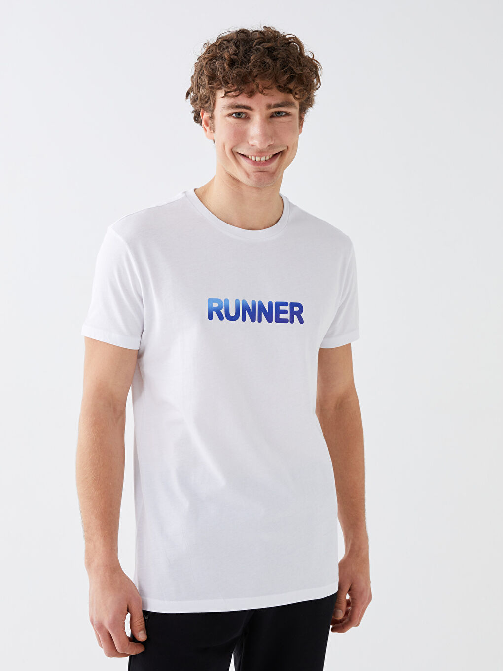 Beyaz Bisiklet Yaka Kısa Kollu Baskılı Penye Erkek Tişört-1