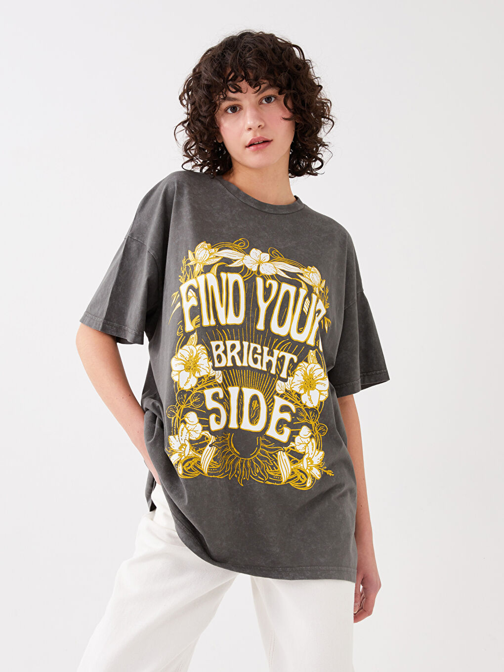 Tricou Supradimensionat cu Mânecă Scurtă și Imprimeu, Guler Rotund pentru Femei-1