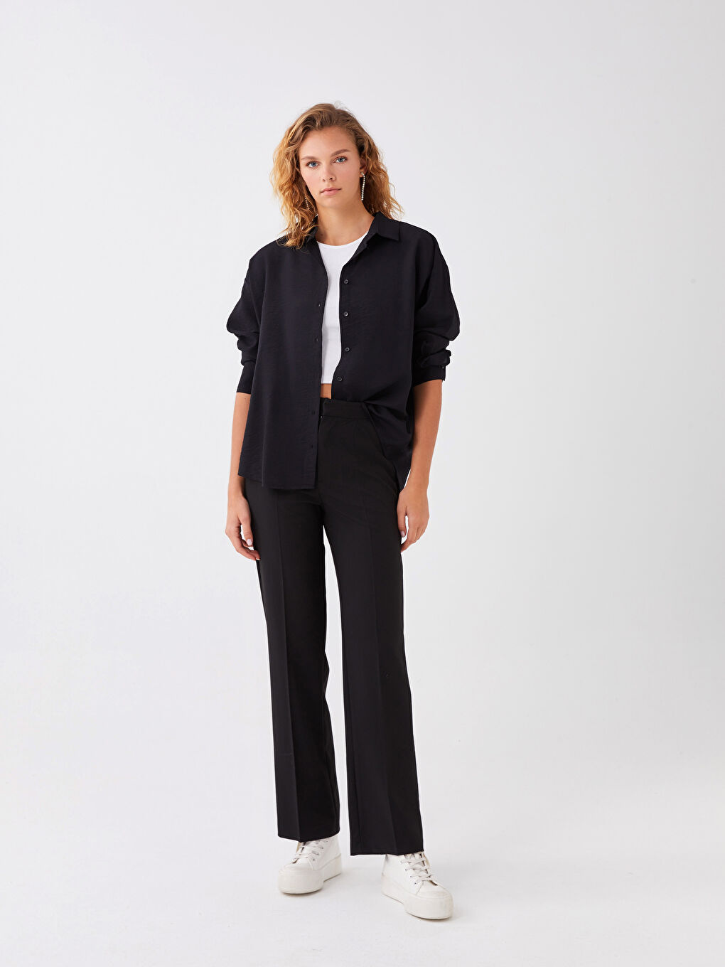 Siyah Standart Fit Düz Krep Kadın Pantolon-1