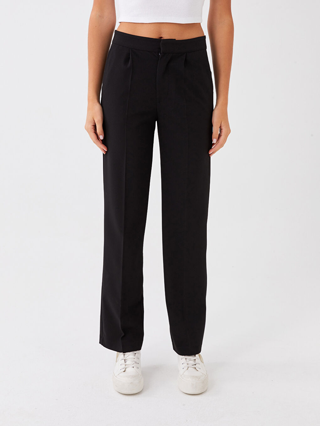 Siyah Standart Fit Düz Krep Kadın Pantolon-3