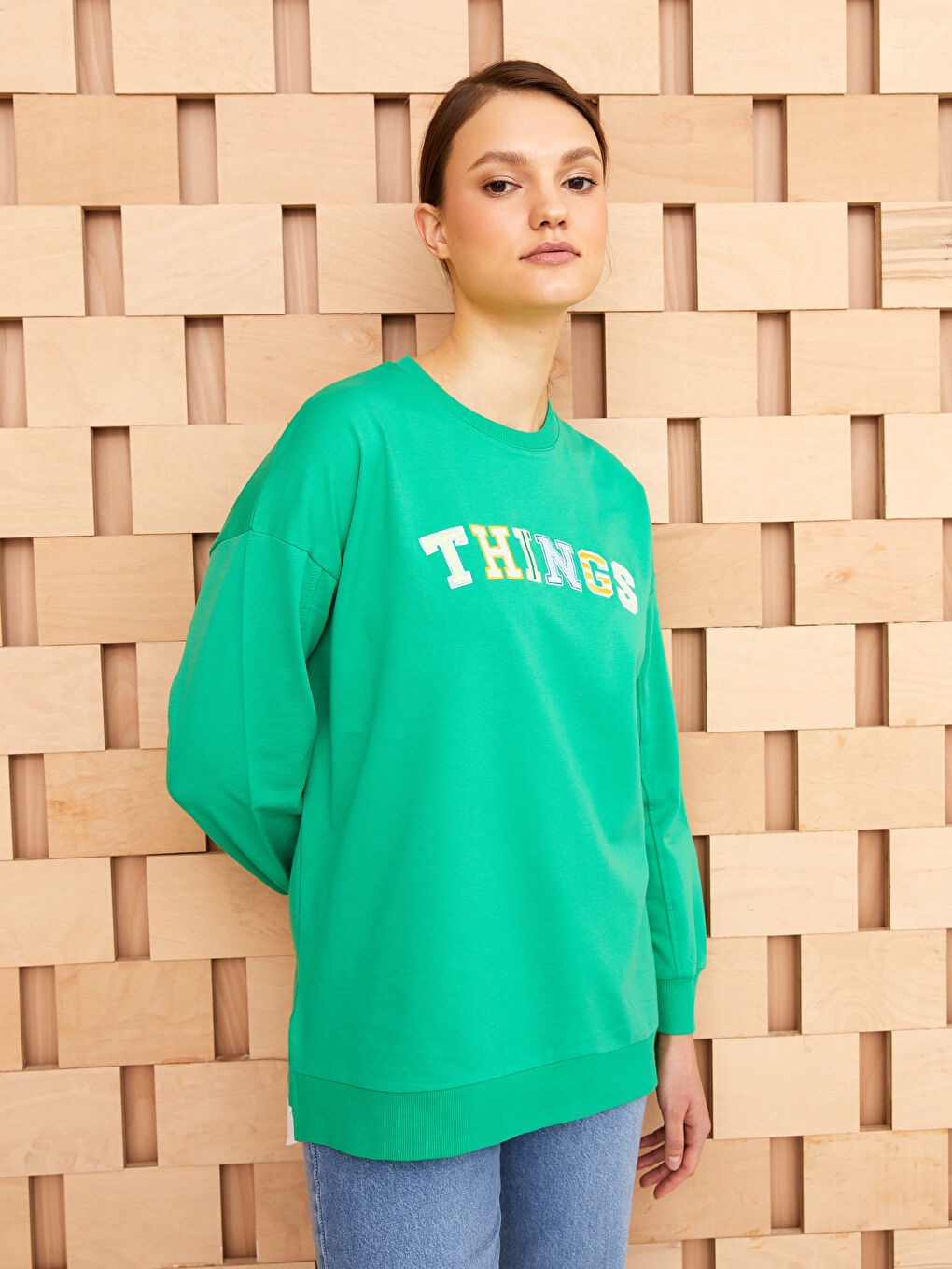 Yeşil Bisiklet Yaka Nakışlı Uzun Kollu Kadın Sweatshirt Tunik-1