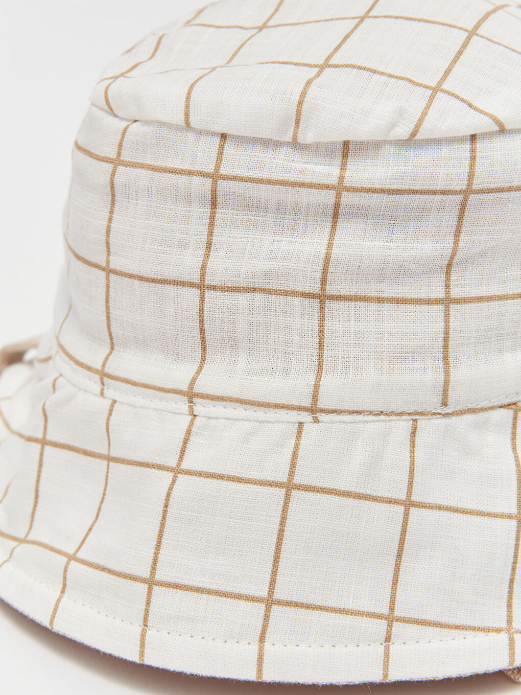 Bej Baskılı Nakış Detaylı Erkek Bebek Şapka-5