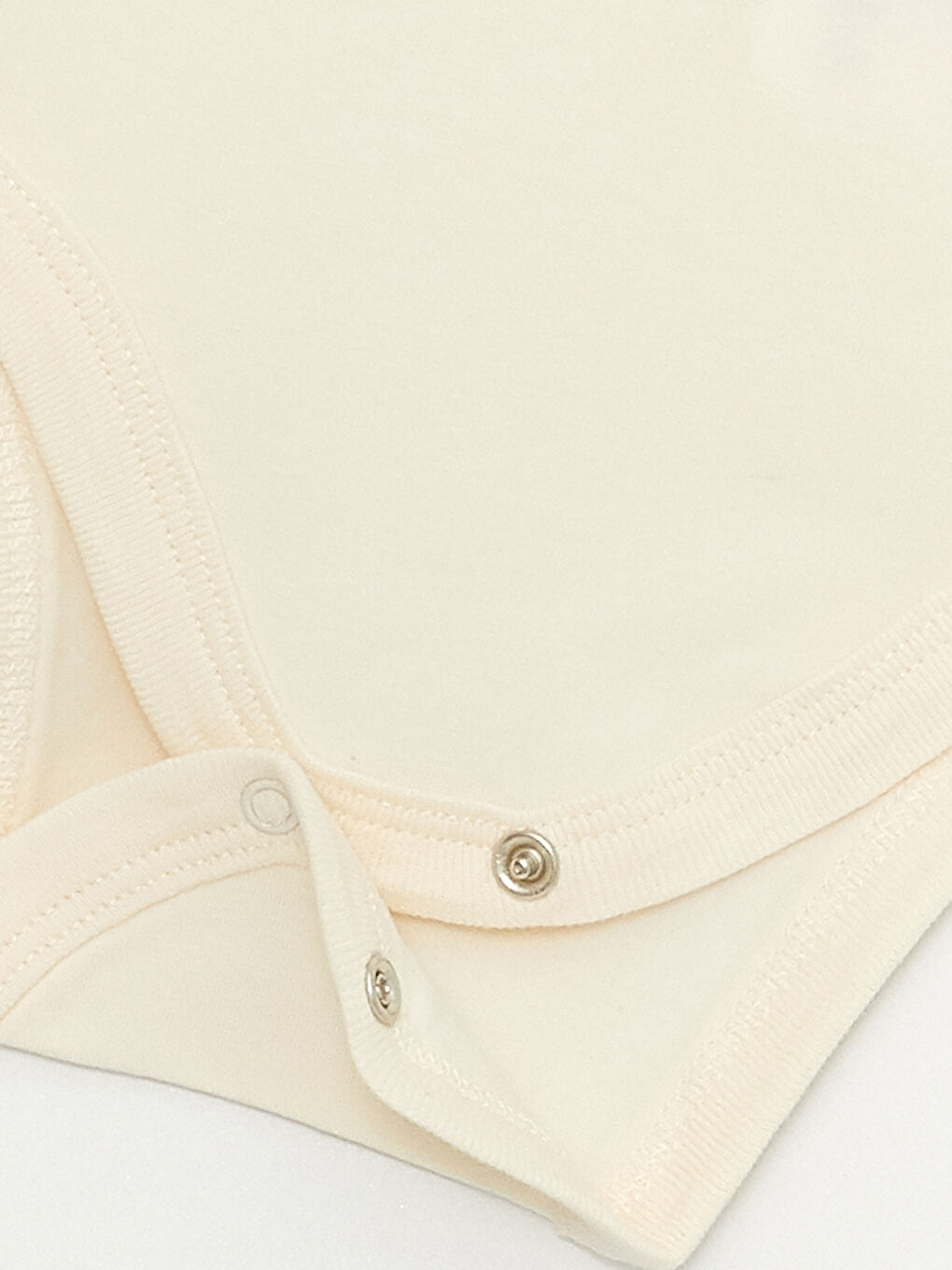 Сәби ұлдарға арналған дөңгелек жағалы принтті 3 данадан тұратын жинақ-3