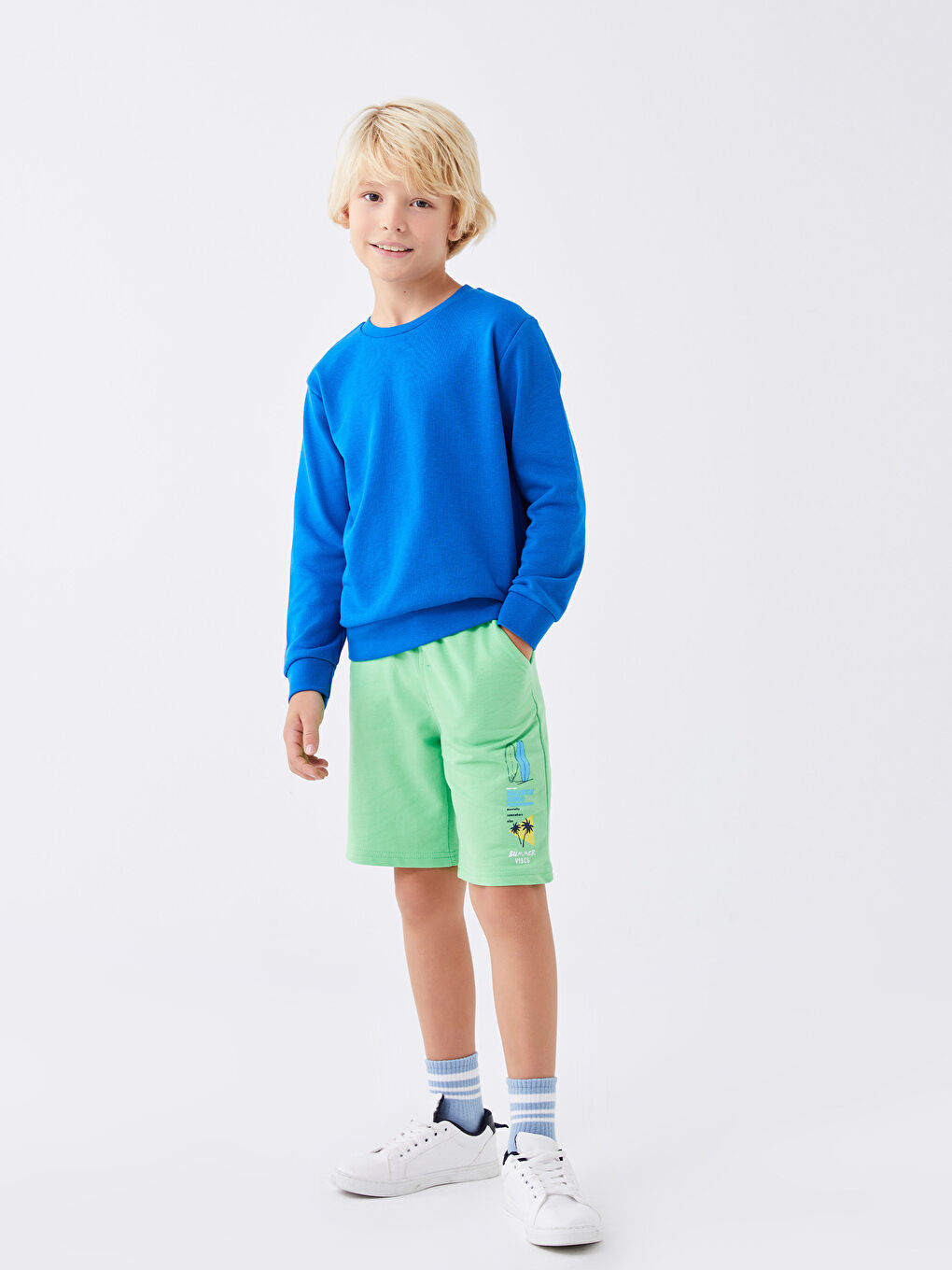 شورت للأولاد مطبوع بخصر مرن