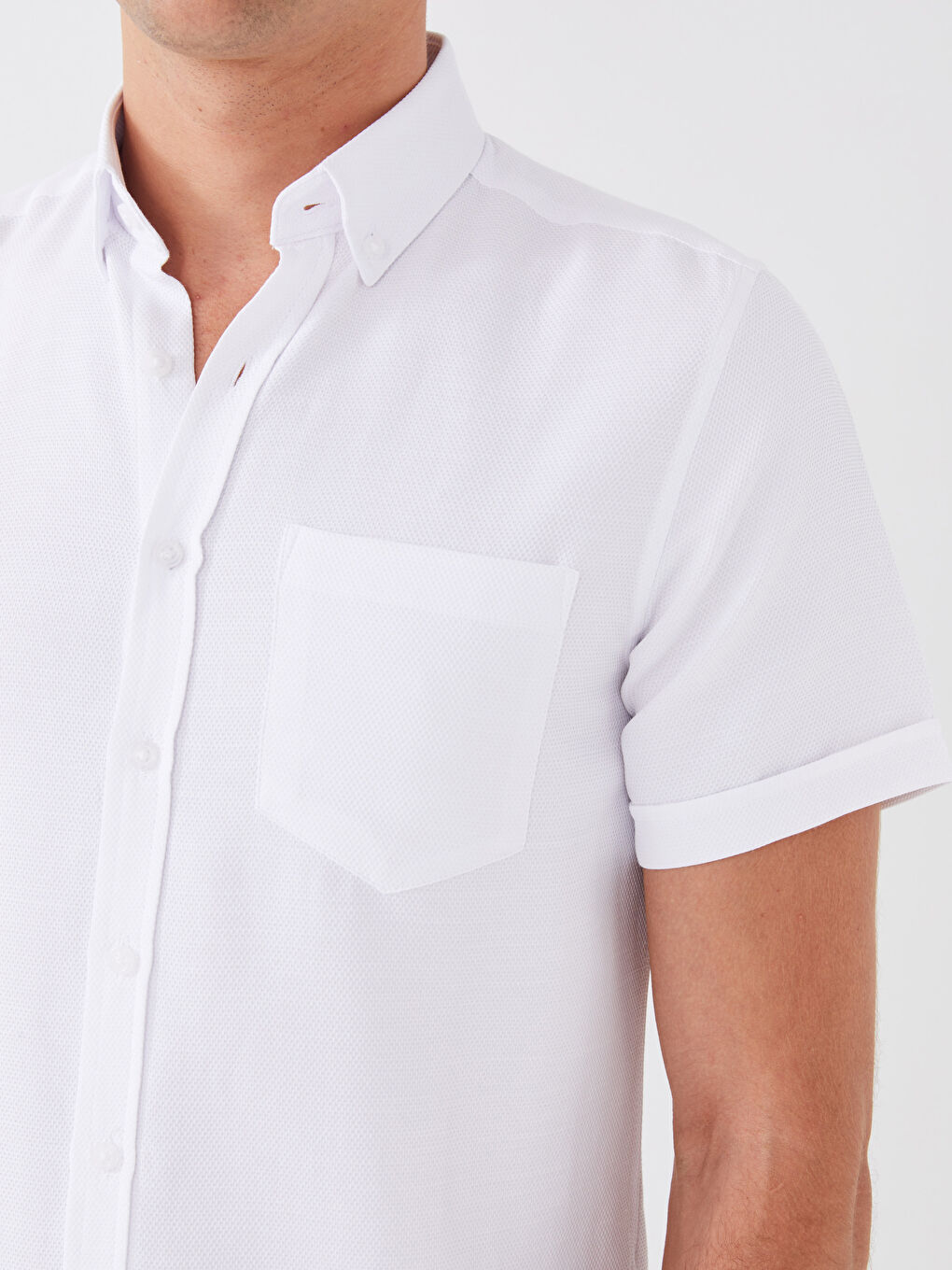 Beyaz Regular Fit Kısa Kollu Armürlü Erkek Gömlek-3