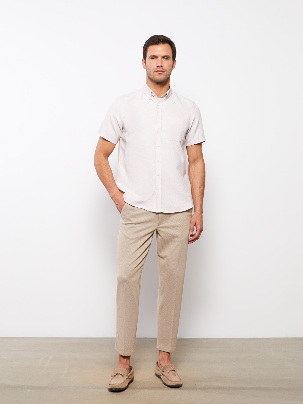 Regular Fit Short Sleeve Dobby Men's Shirt-2