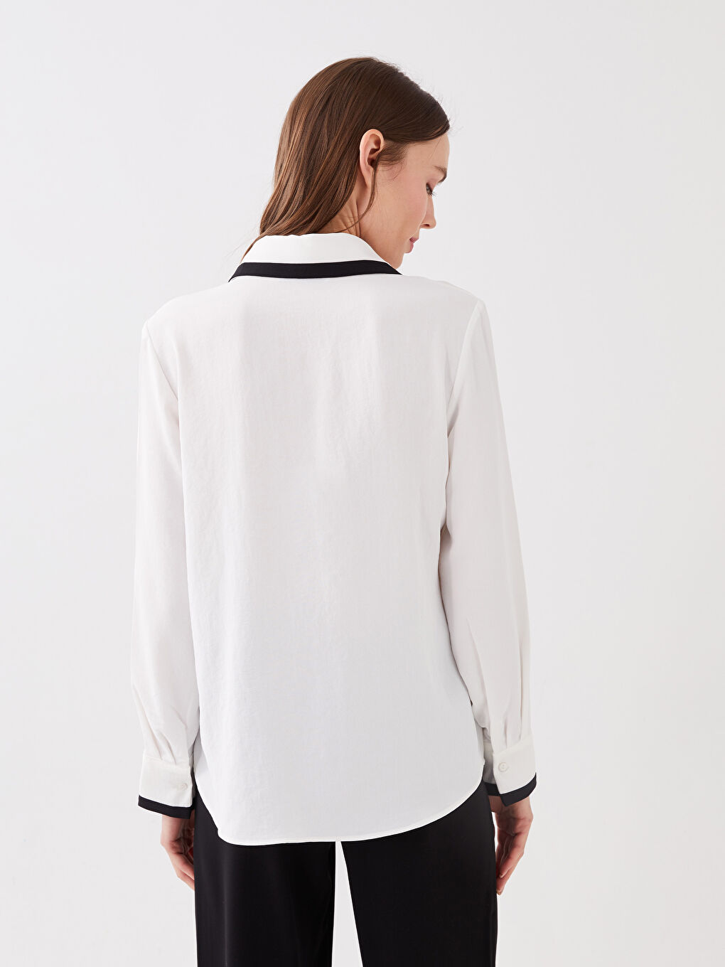 Beyaz Düz Uzun Kollu Aerobin Kadın Gömlek-4