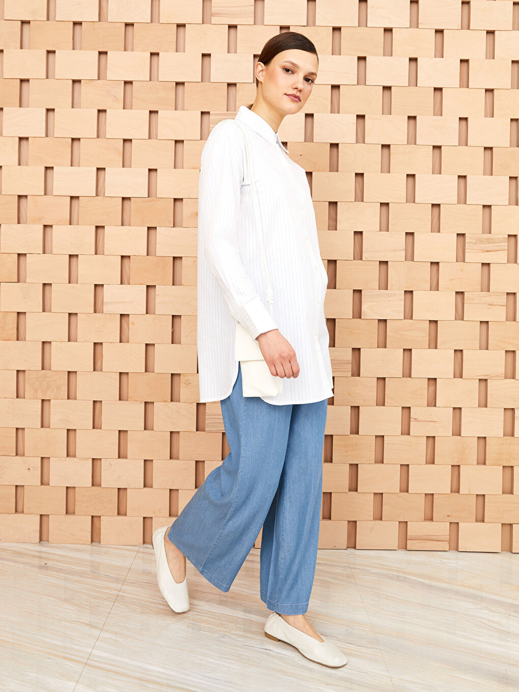 İndigo Beli Lastikli Rahat Kalıp Kadın Jean Pantolon