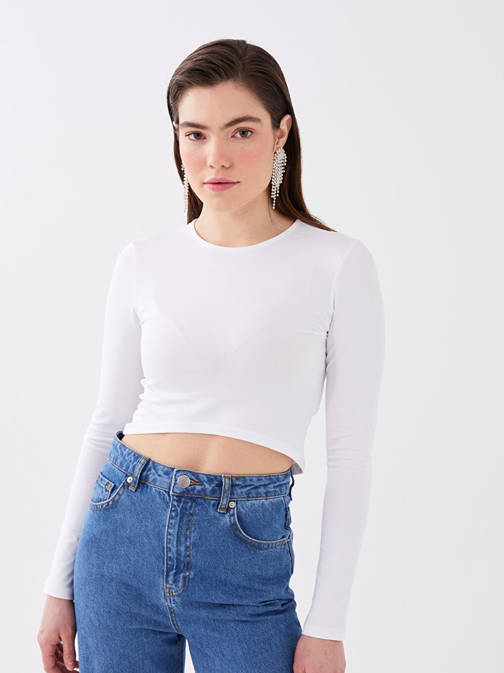 Crew Neck Plain Long Sleeve Women's Crop Top-1