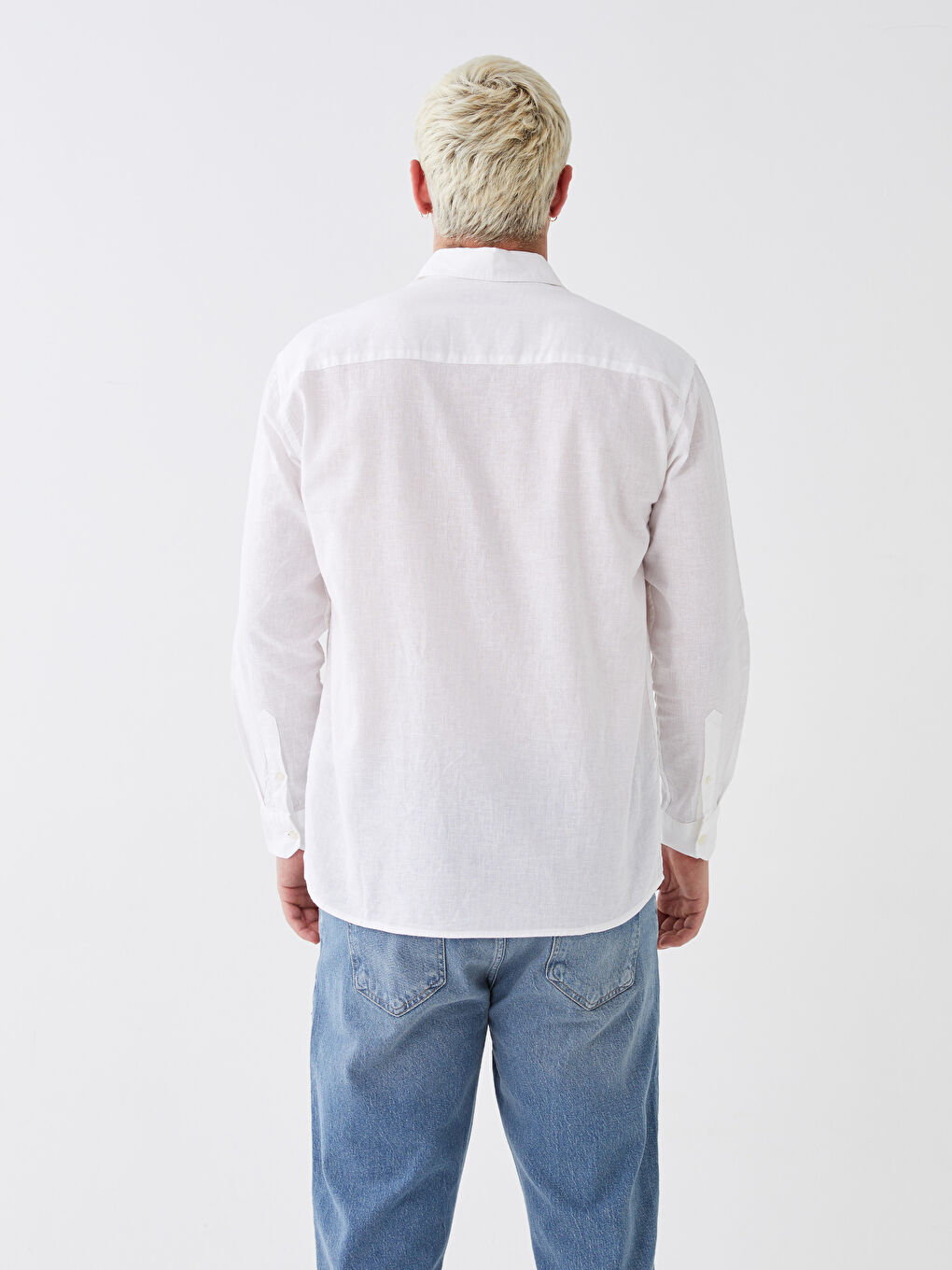 Beyaz Rahat Kalıp Uzun Kollu Erkek Gömlek-4