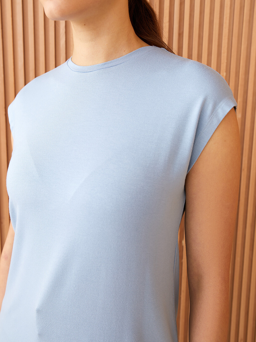 Women's Crew Neck Straight Sleeveless Tunic-3