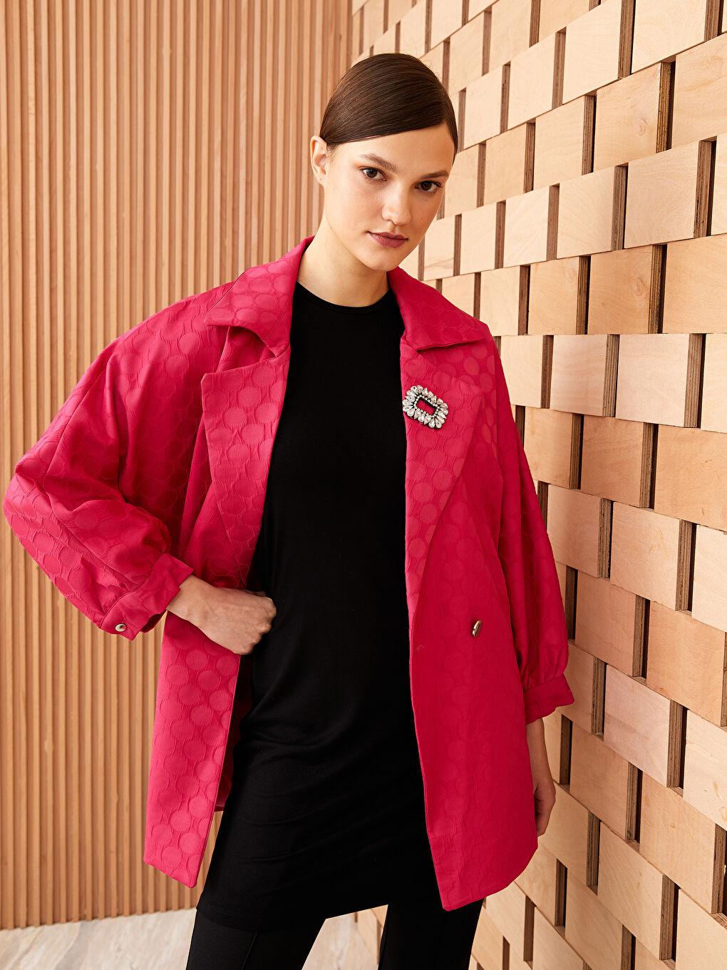 Siyah Kadın Bisiklet Yaka Düz Kolsuz Tunik-1