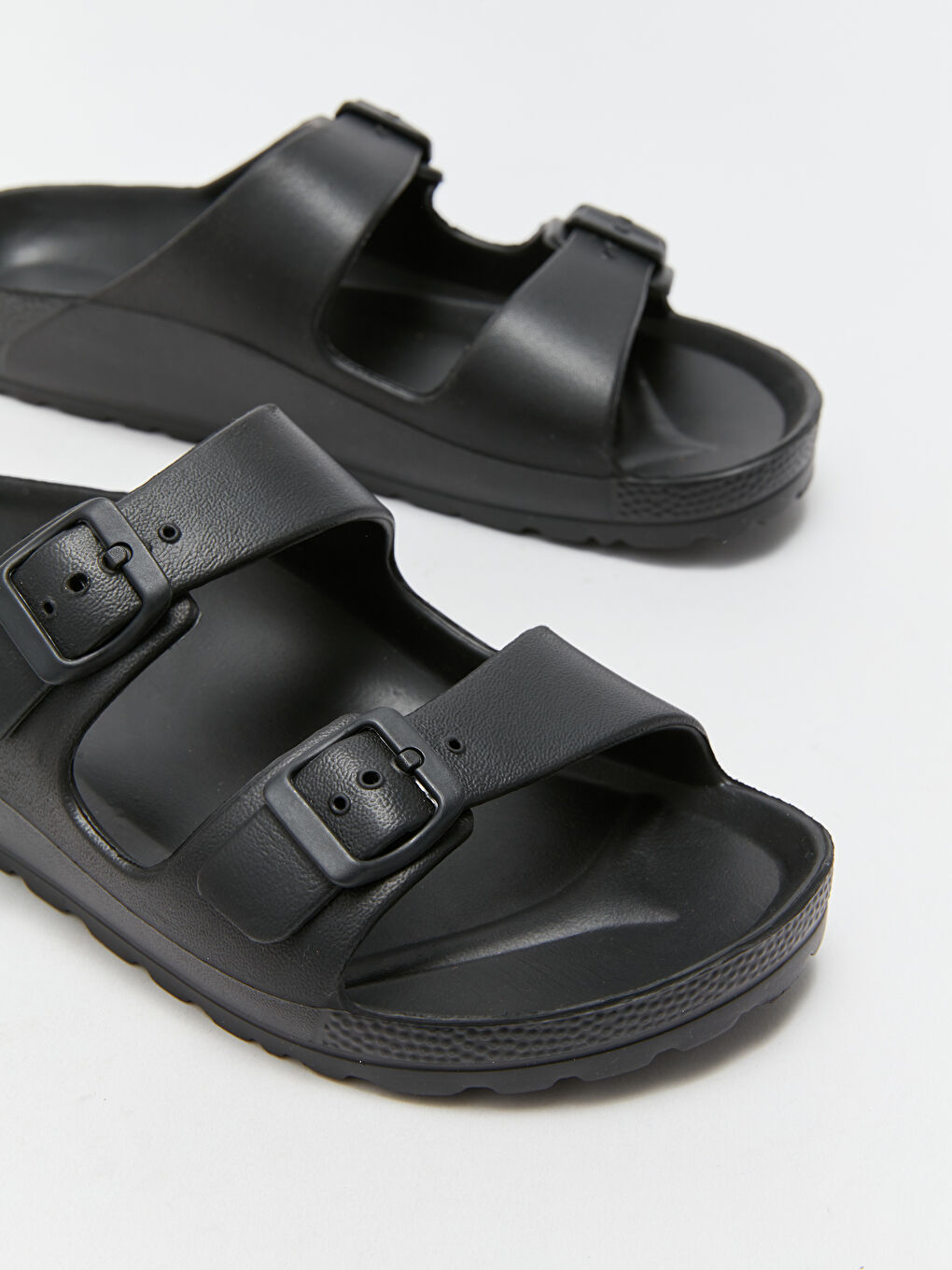 Siyah Çift Bantlı Kadın Terlik-2