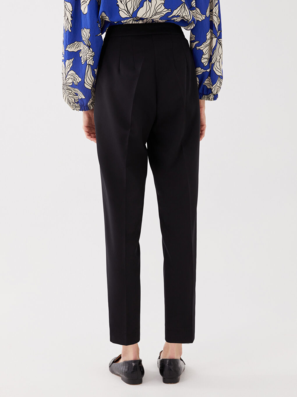 Women's High Waist Regular Fit Plain Trousers-3