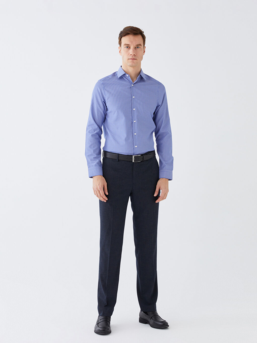 قميص رجالي مخطط كم طويل بقصة رفيعة من قماش التويل-1