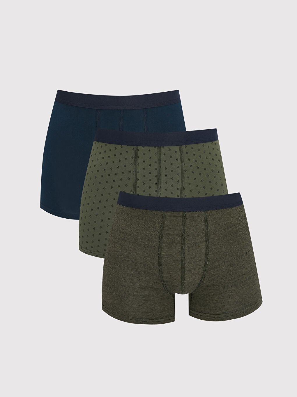 სტანდარტული ჭრა ბამბის ელასტიური მამაკაცის ბოქსერი 3-ცალიანი პაკეტი